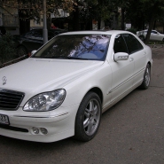 Mercedes 221 белый